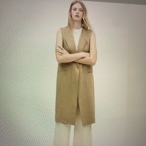 Zara Woman Long Vest Jacket/ Coat, lightweight and flowy. Size Small S Color Tan